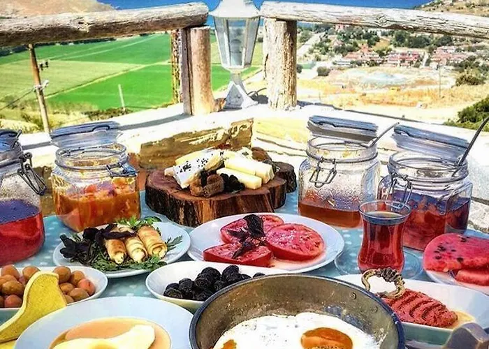 Pensión Dimitri Ada Evi & Restaurant 3*